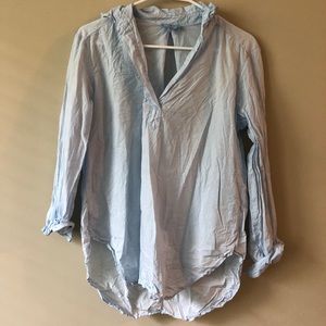 Lou & Grey beach shirt